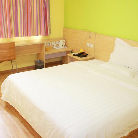 7Days Inn Changsha Jingwanzi International Furniture Square Luaran gambar